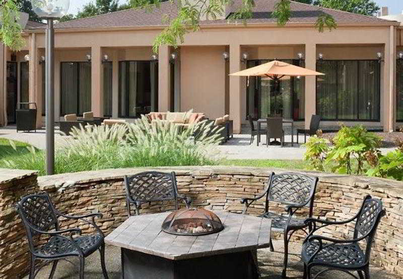 Courtyard Cincinnati Blue Ash Exteriör bild